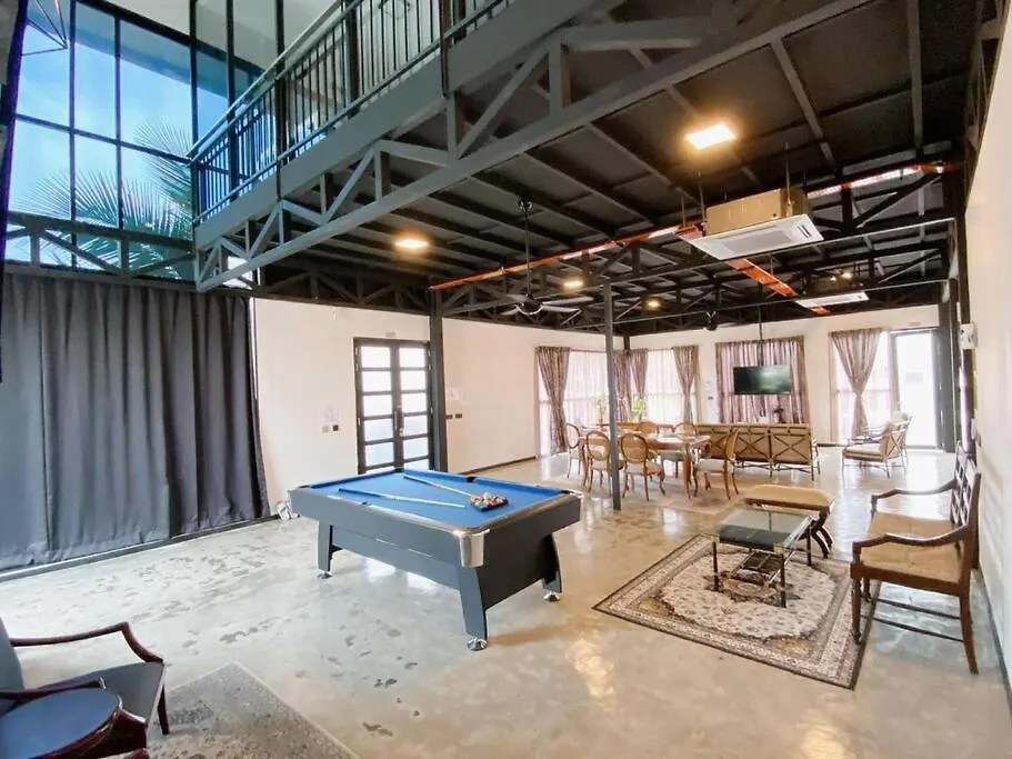 Σπίτι διακοπών B03 Larkin Bungalow Homestay Τζόχορ Μπάχρου Μαλαισία