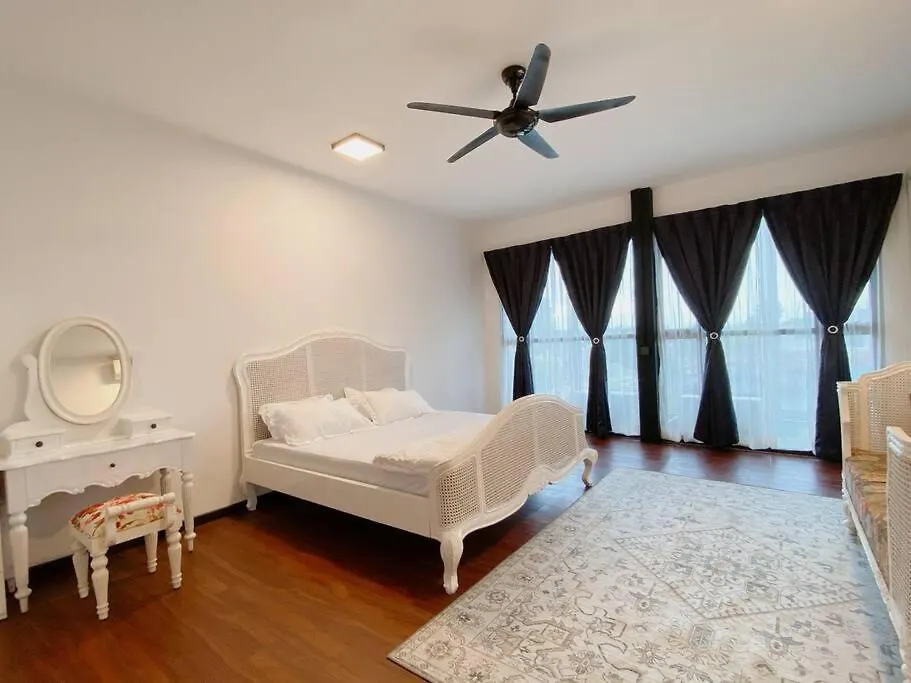 B03 Larkin Bungalow Homestay Johor Bahru 0*,  Malaysia