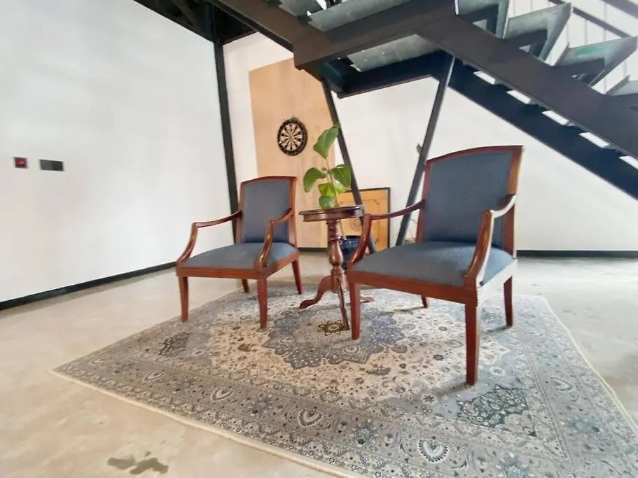 Σπίτι διακοπών B03 Larkin Bungalow Homestay Τζόχορ Μπάχρου
