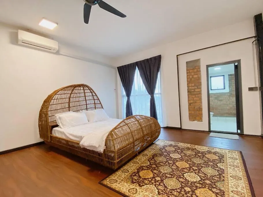 B03 Larkin Bungalow Homestay Johor Bahru 0*,