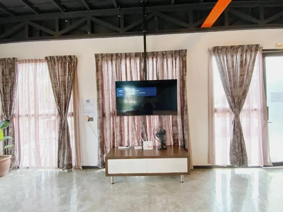 B03 Larkin Bungalow Homestay Johor Bahru Malajzia