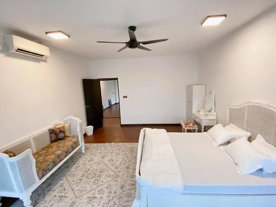 Nyaraló B03 Larkin Bungalow Homestay Johor Bahru